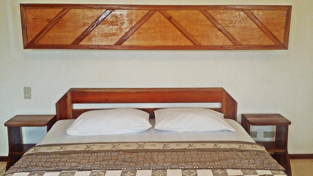 Bamboo Bungalows Resthouse Balabag  Стая снимка