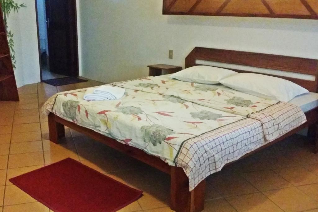 Bamboo Bungalows Resthouse Balabag  Стая снимка