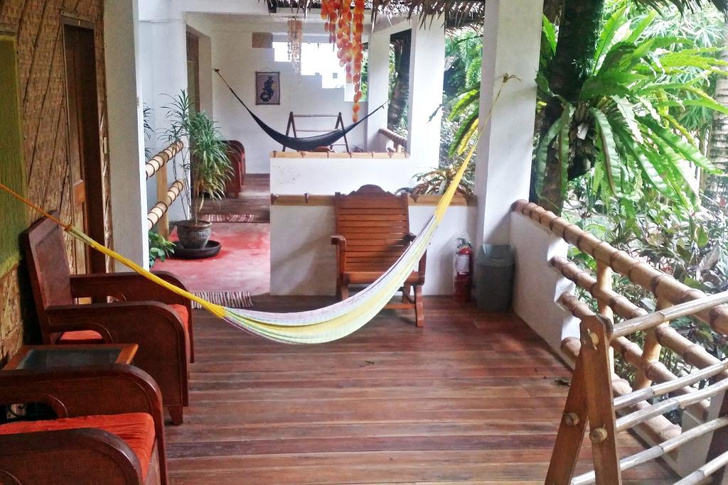 Bamboo Bungalows Resthouse Balabag  Стая снимка