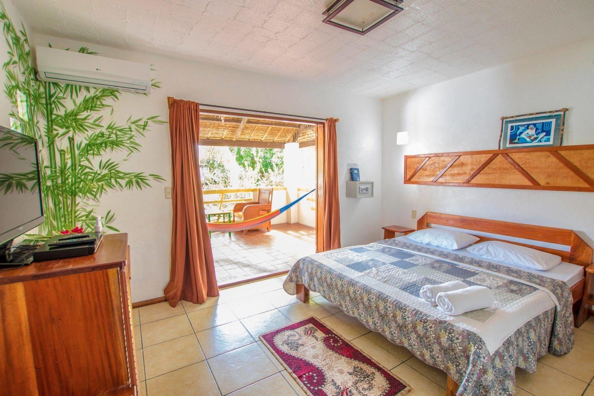 Bamboo Bungalows Resthouse Balabag  Екстериор снимка