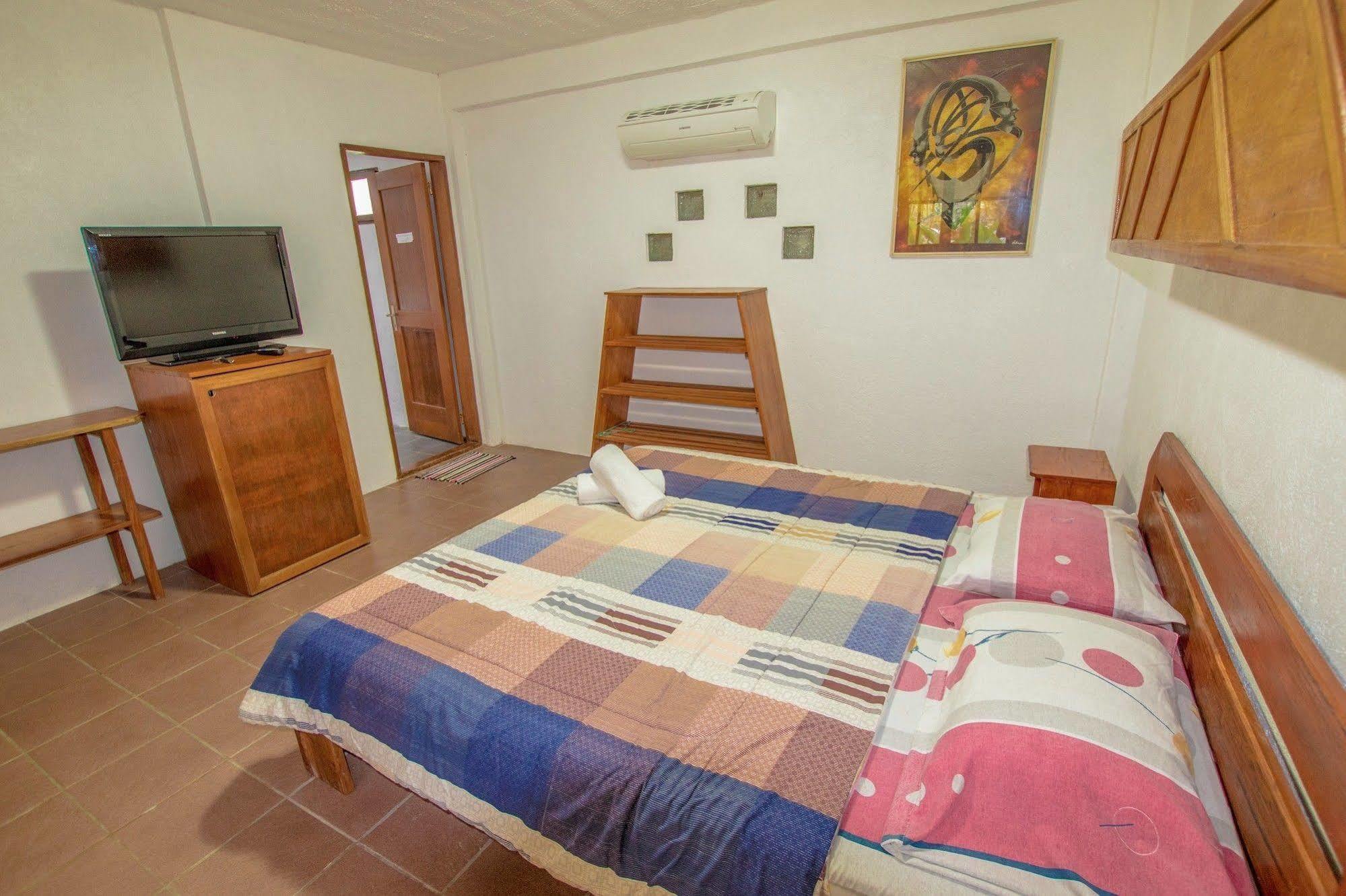 Bamboo Bungalows Resthouse Balabag  Екстериор снимка