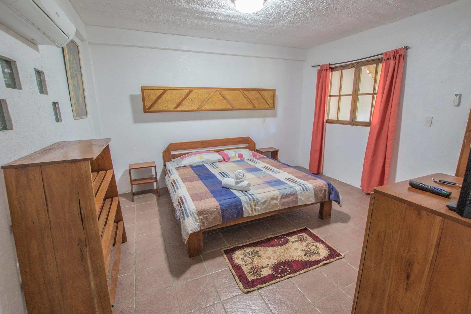 Bamboo Bungalows Resthouse Balabag  Екстериор снимка