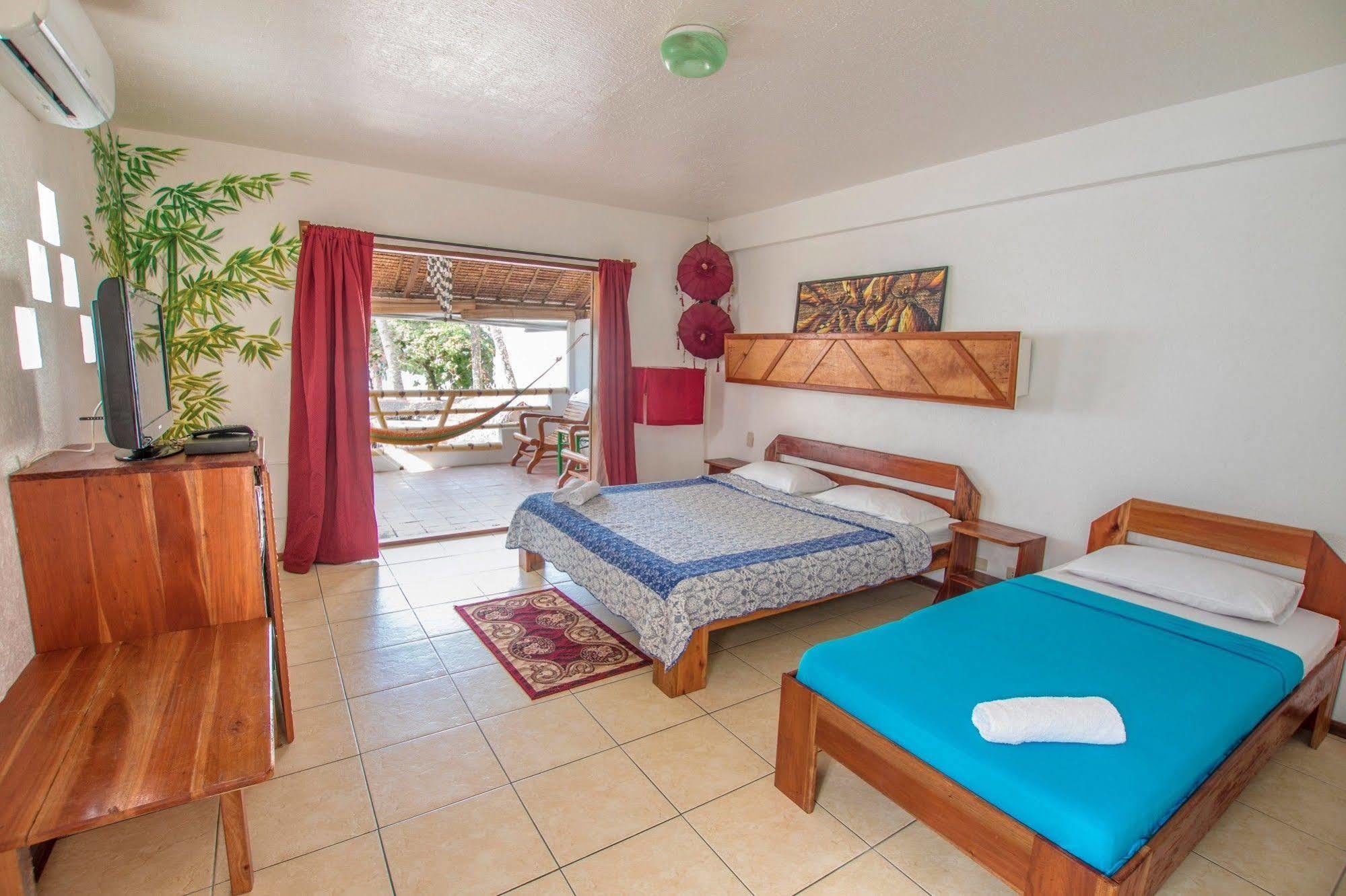 Bamboo Bungalows Resthouse Balabag  Екстериор снимка