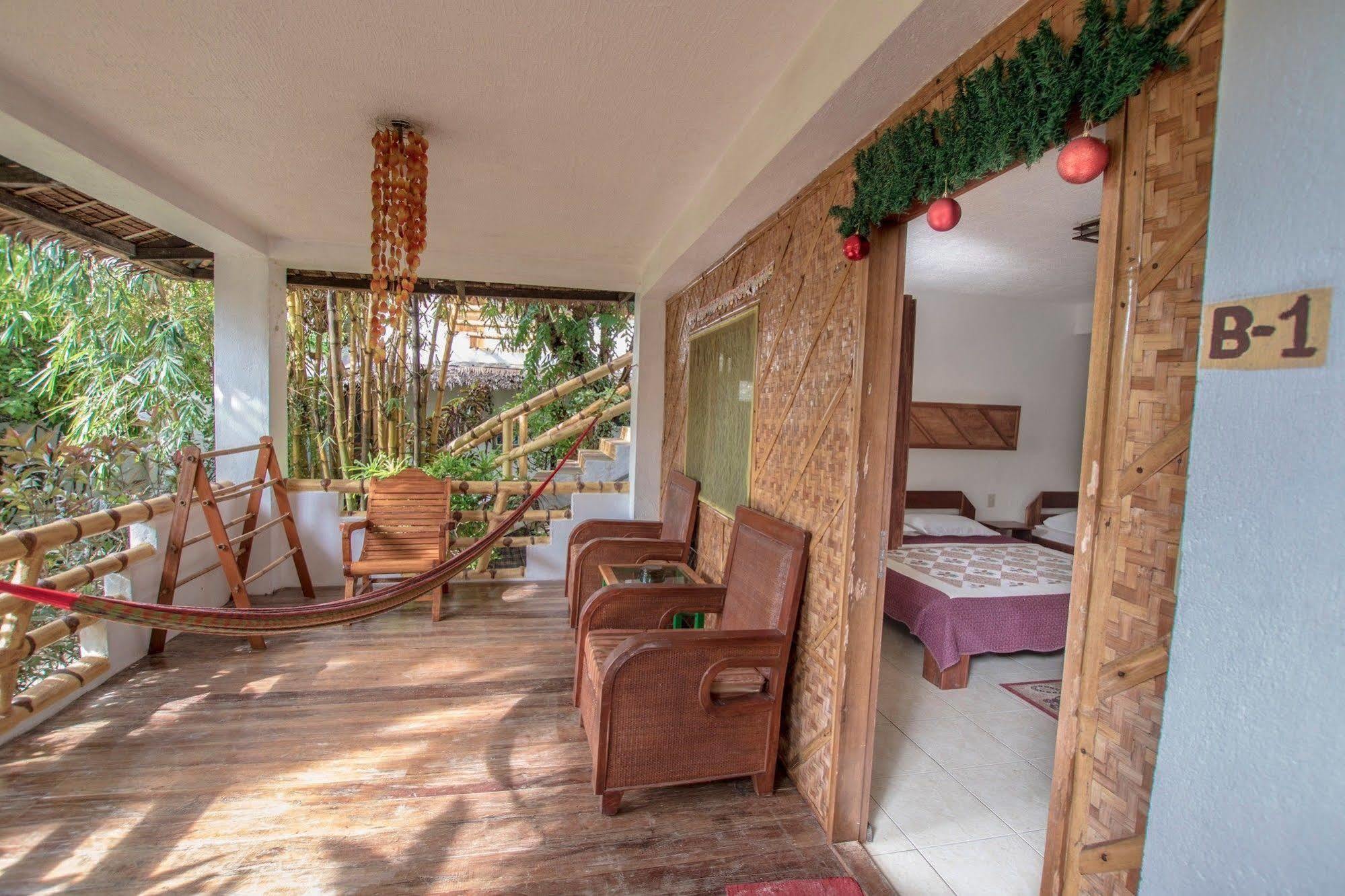 Bamboo Bungalows Resthouse Balabag  Екстериор снимка