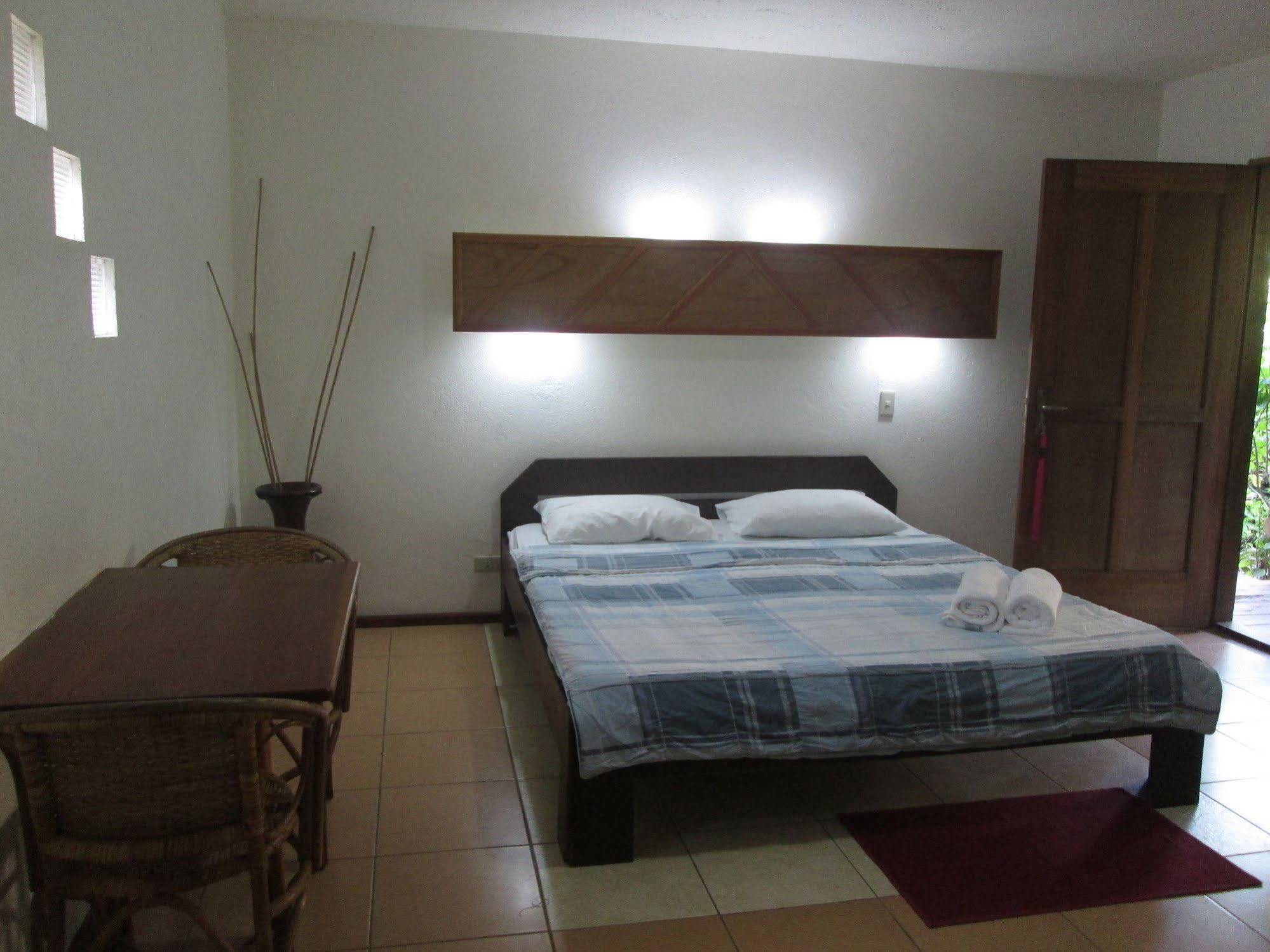 Bamboo Bungalows Resthouse Balabag  Екстериор снимка