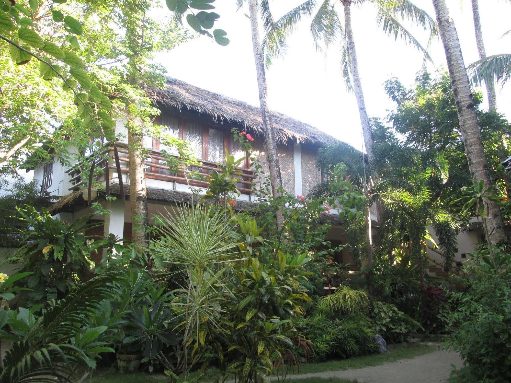 Bamboo Bungalows Resthouse Balabag  Екстериор снимка